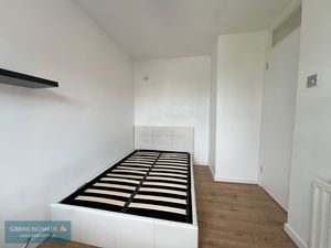Bedroom- click for photo gallery